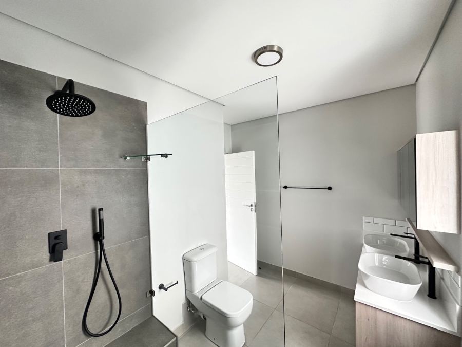 4 Bedroom Property for Sale in Hartland Lifestyle Estate Western Cape